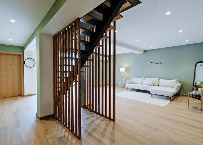 Lovely Fully Equipped Near Subway N10 - Shared Bathroom With Another * Lissabon