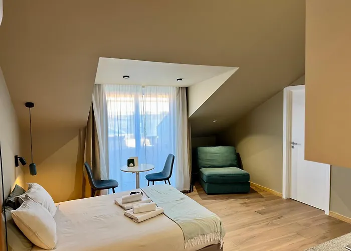 Lovely Fully Equipped Near Subway N10 - Shared Bathroom With Another Lissabon